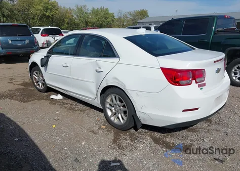2015 Chevrolet Malibu 1Lt z USA, uszkodzony, nr VIN 1G11C5SL7FF109036